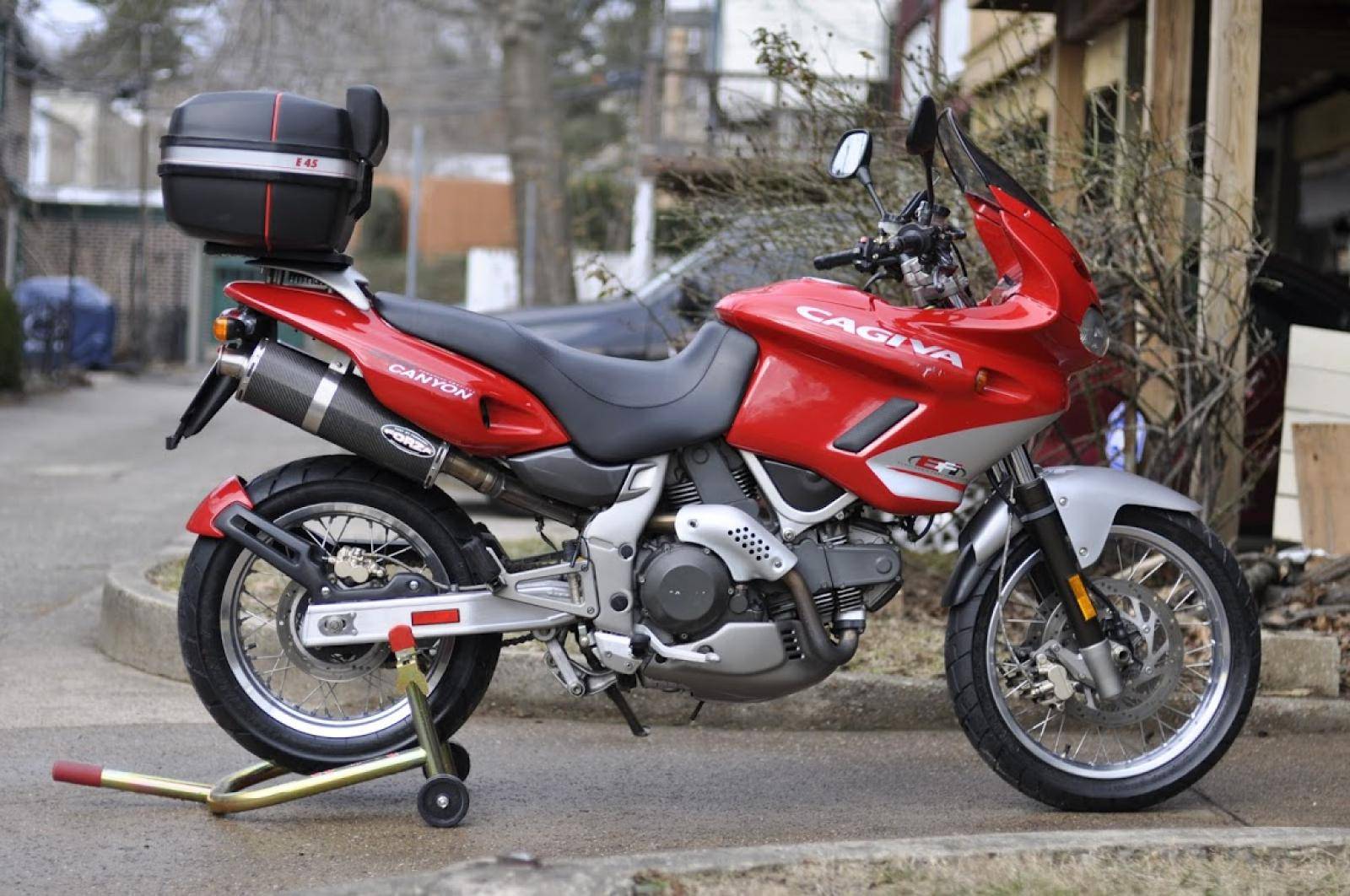 Cagiva gran canyon 900 test | about motorcycles