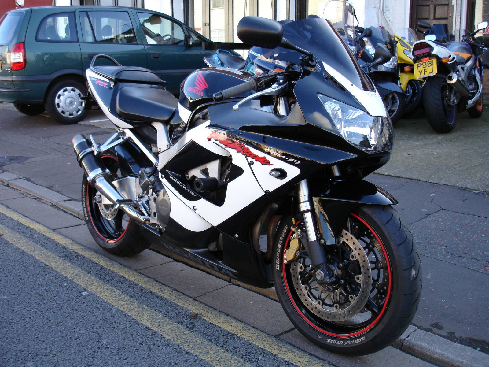 Мотоцикл honda cbr929rr: что важно знать