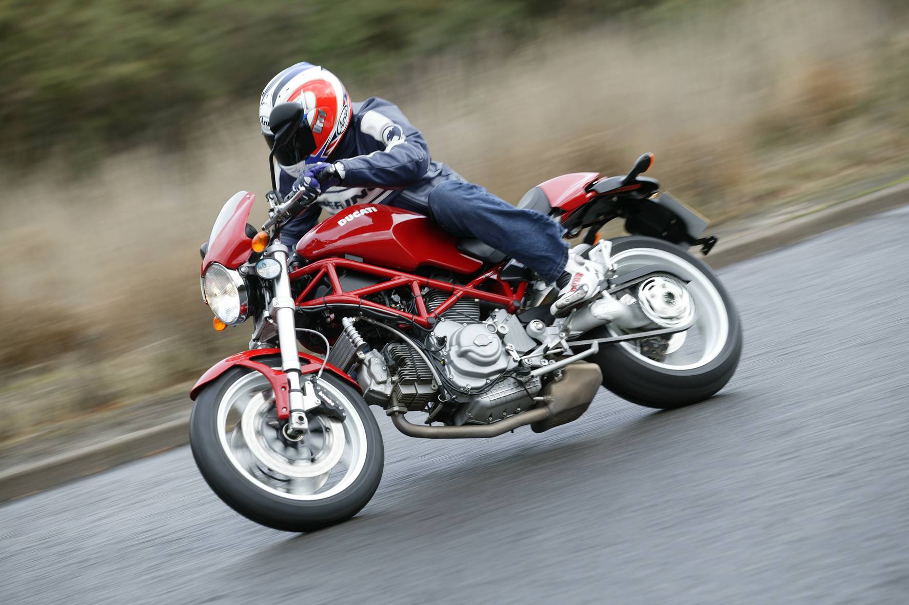Ducati monster s2r (2005-2008): [ review & buying guide ]