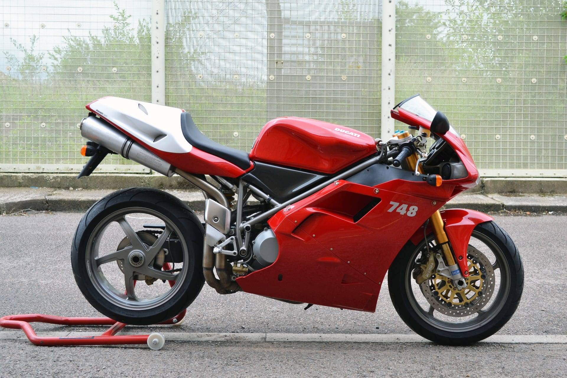 Ducati 748 2002 | about motorcycles