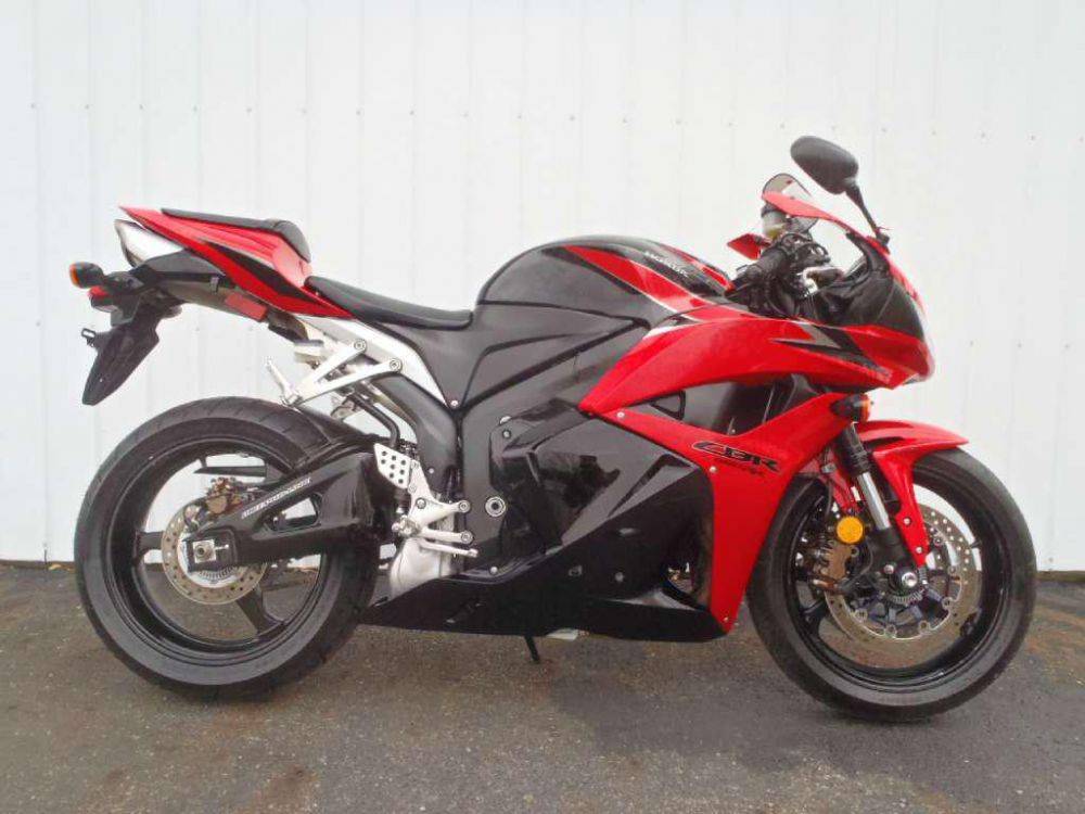 Клуб владельцев honda cbr 600rr и cbr600f4.