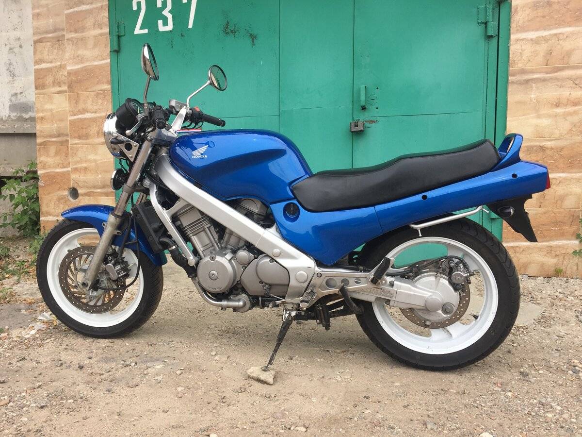 Мотоцикл honda ntv 650 1996: разбираемся досконально