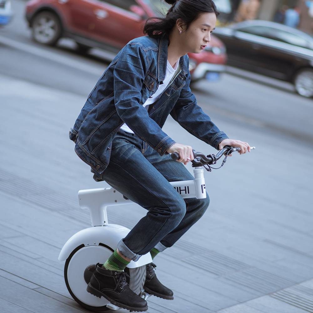 Одноколесный скутер. одноколесные мотоциклы: обзор, особенности, виды и отзывы как работает мотоцикл на одном колесе