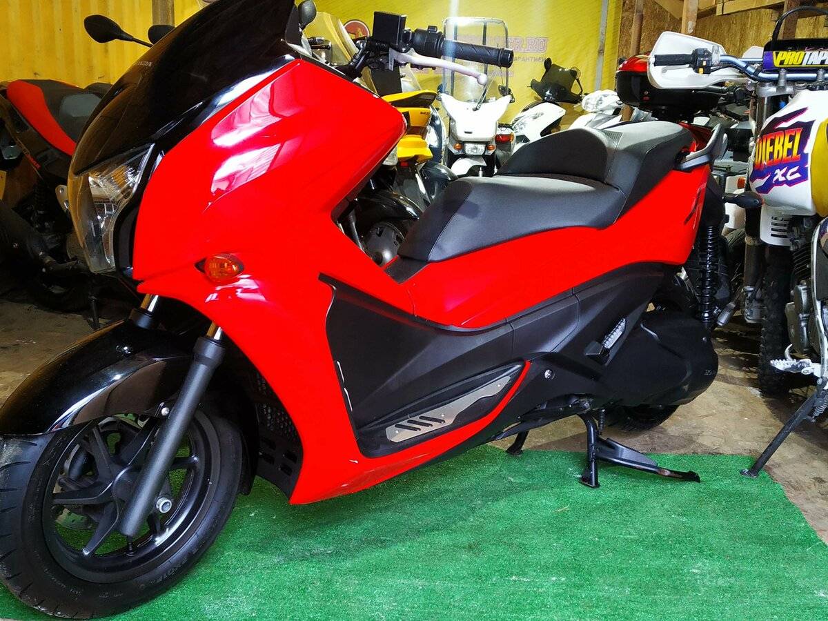 Обновление линейки скутеров Faze от Honda