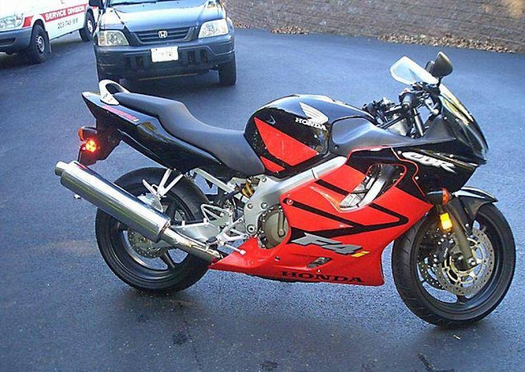 Honda cbr 600 f - обзор, технические характеристики | mymot - каталог мотоциклов и все объявления об их продаже в одном месте