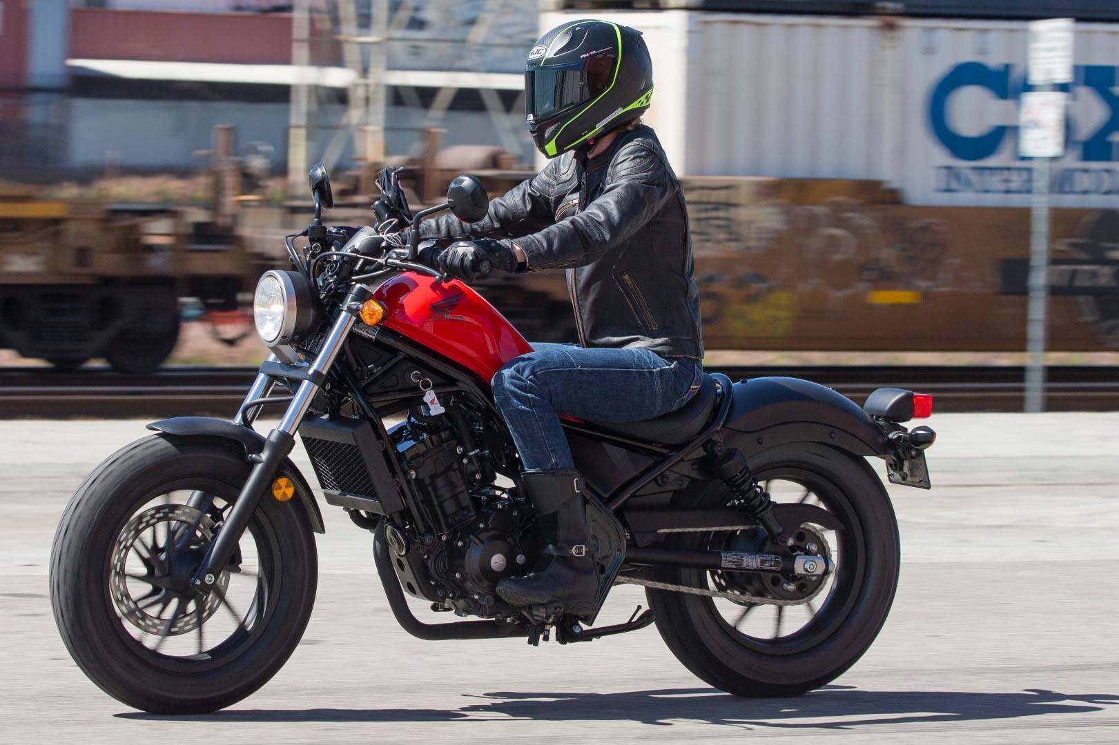 Тест-драйв мотоцикла honda cmx250 rebel. сравнение с suzuki marauder 250.