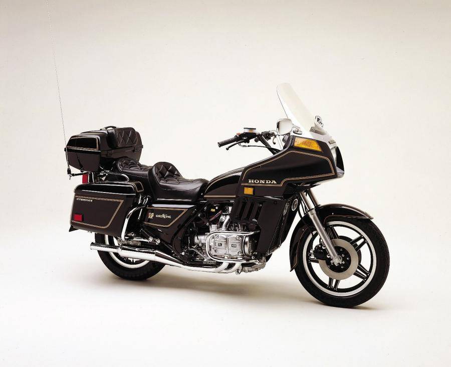 Мотоцикл honda gl 1100 gold wing 1981 - описываем обстоятельно