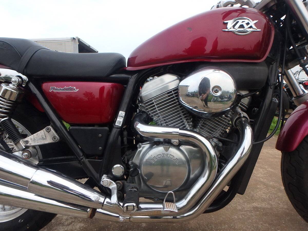 Honda vrx400 roadster: review, history, specs