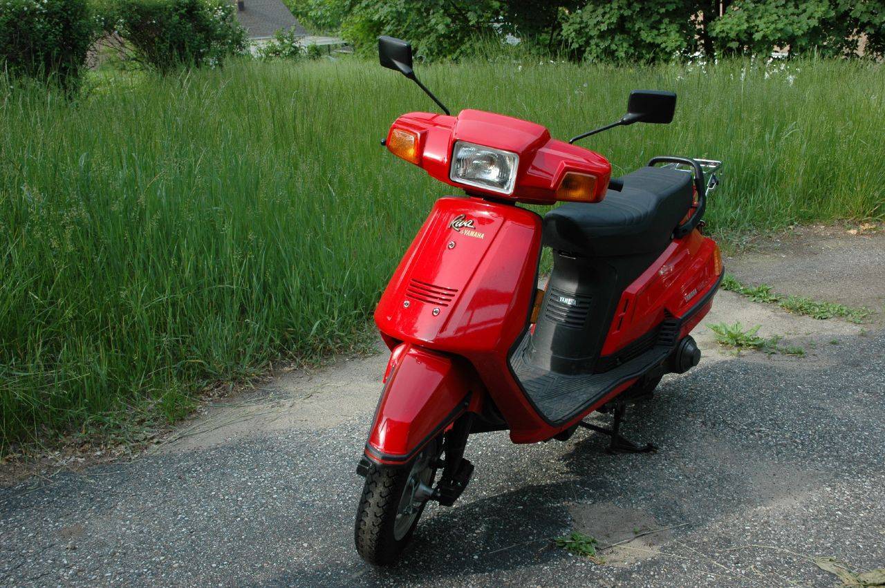 Yamaha riva 125 | motor scooter guide