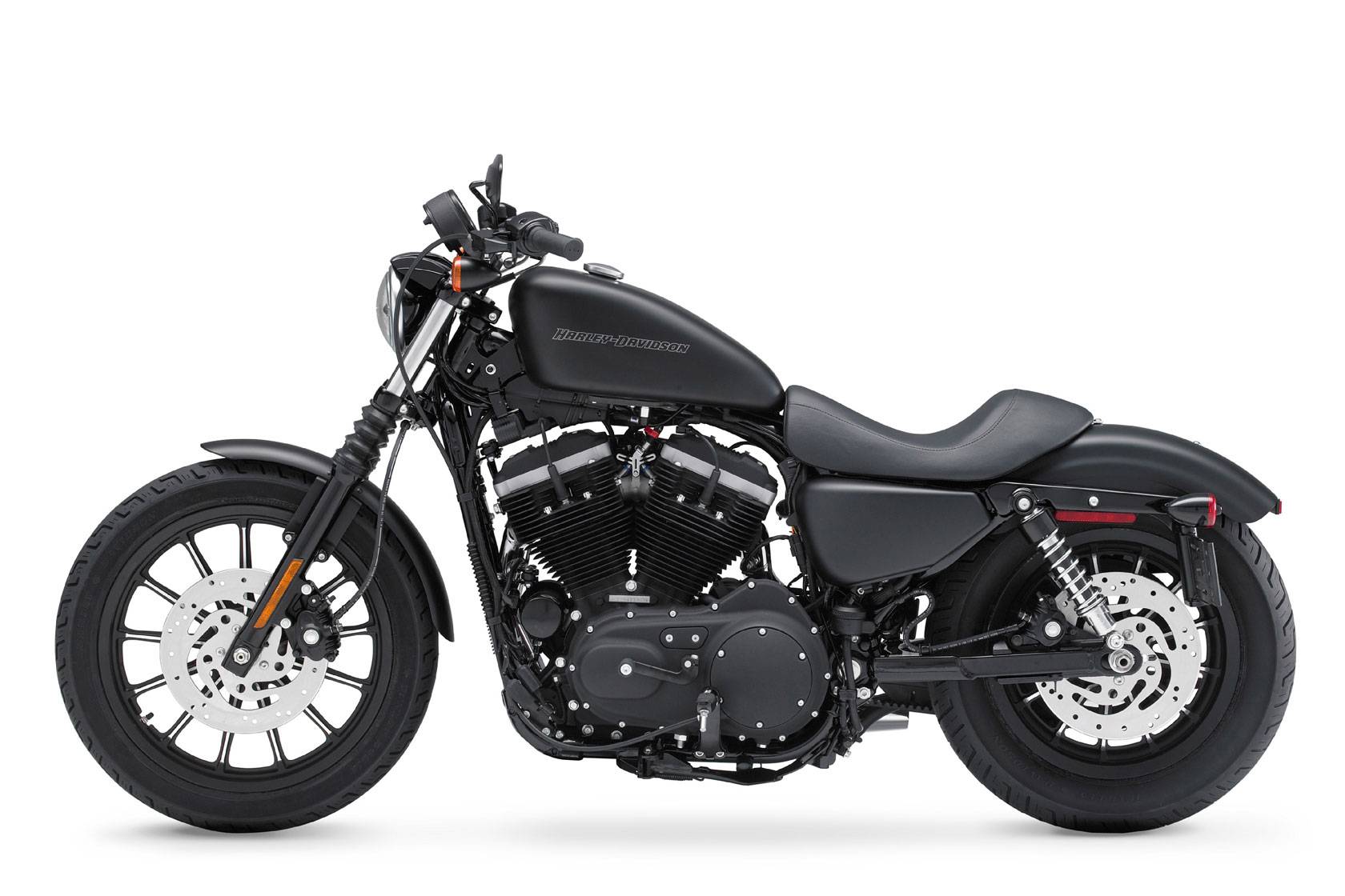 Harley-davidson sportster iron 883 vs sportster iron 1200 - viking bags