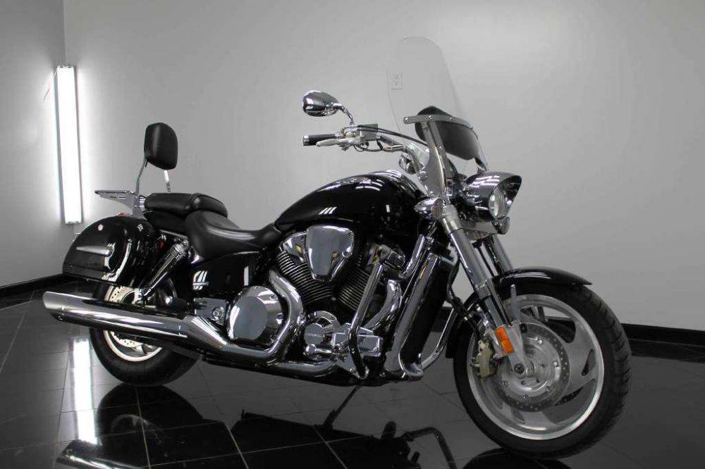 Мотоцикл honda vtx1800 n - излагаем в общих чертах