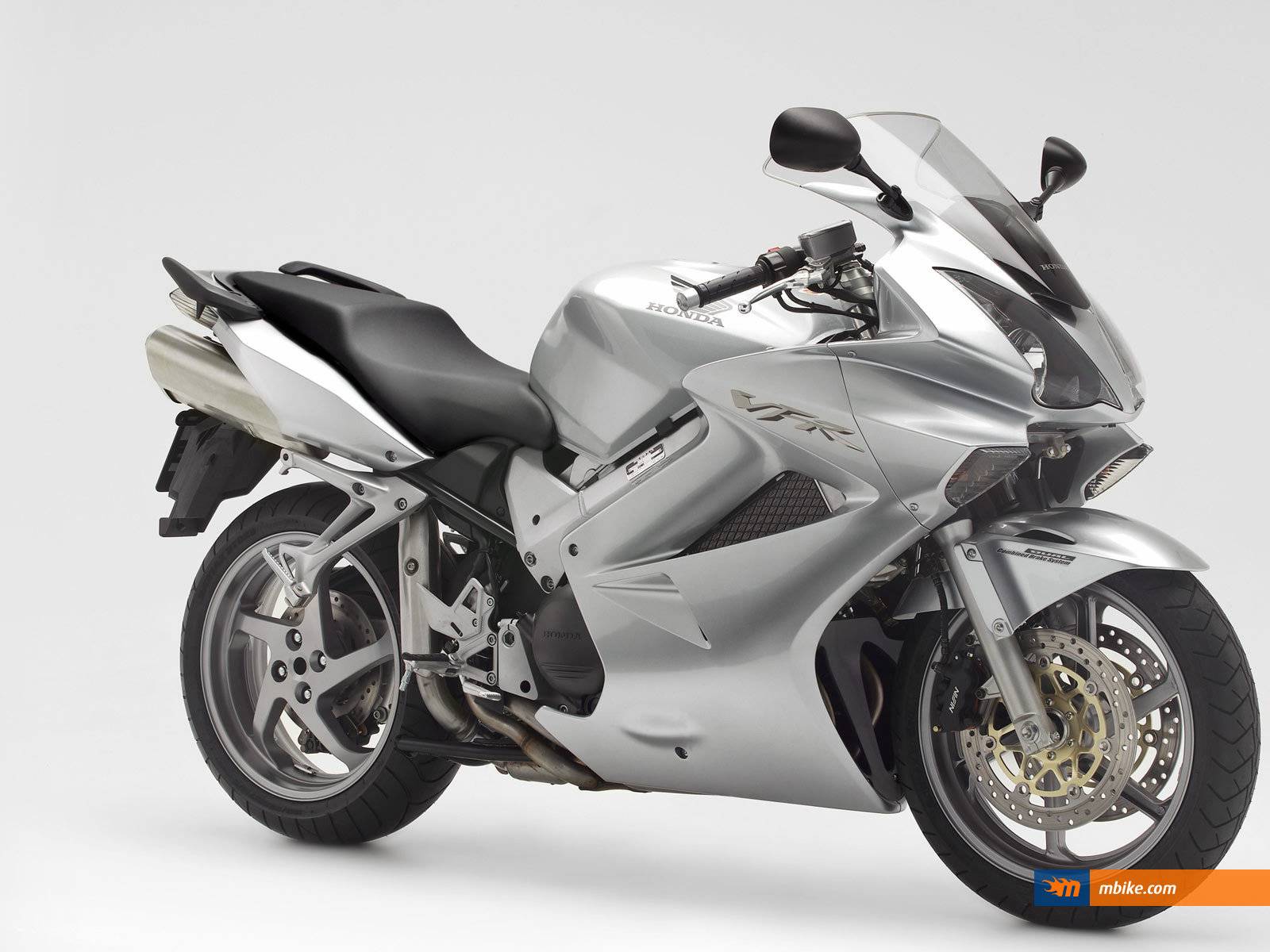 Мотоцикл honda vfr800 fi interceptor abs 2006: описываем во всех подробностях