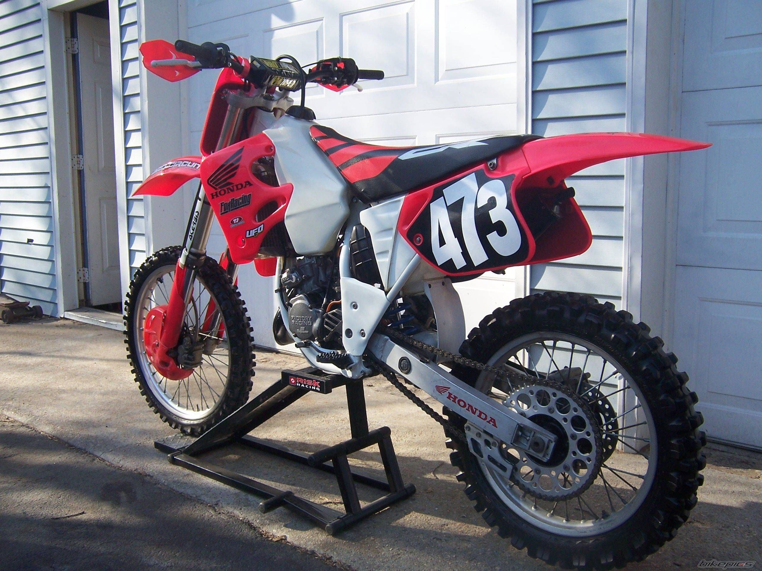Honda cr125r - cyclechaos
