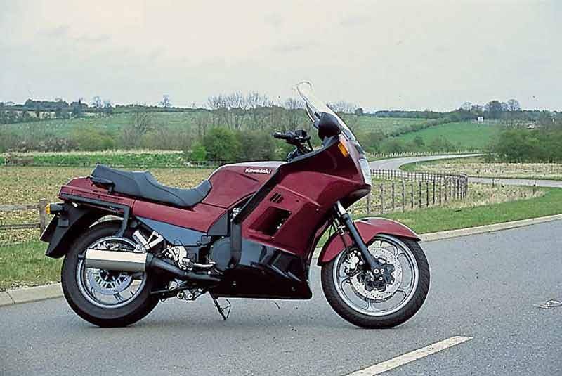Comparison test kawasaki gtr 1000, triumph trophy 1200, yamaha fjr 1300 | about motorcycles