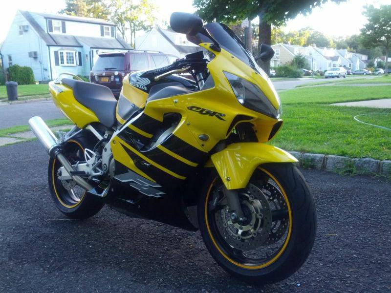 Honda cbr 600 f4i