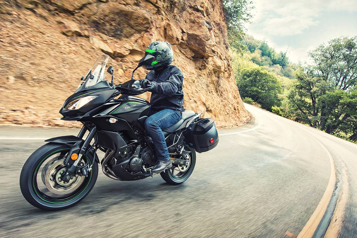 Мотоцикл kawasaki versys 650 2013 - рассматриваем в общих чертах