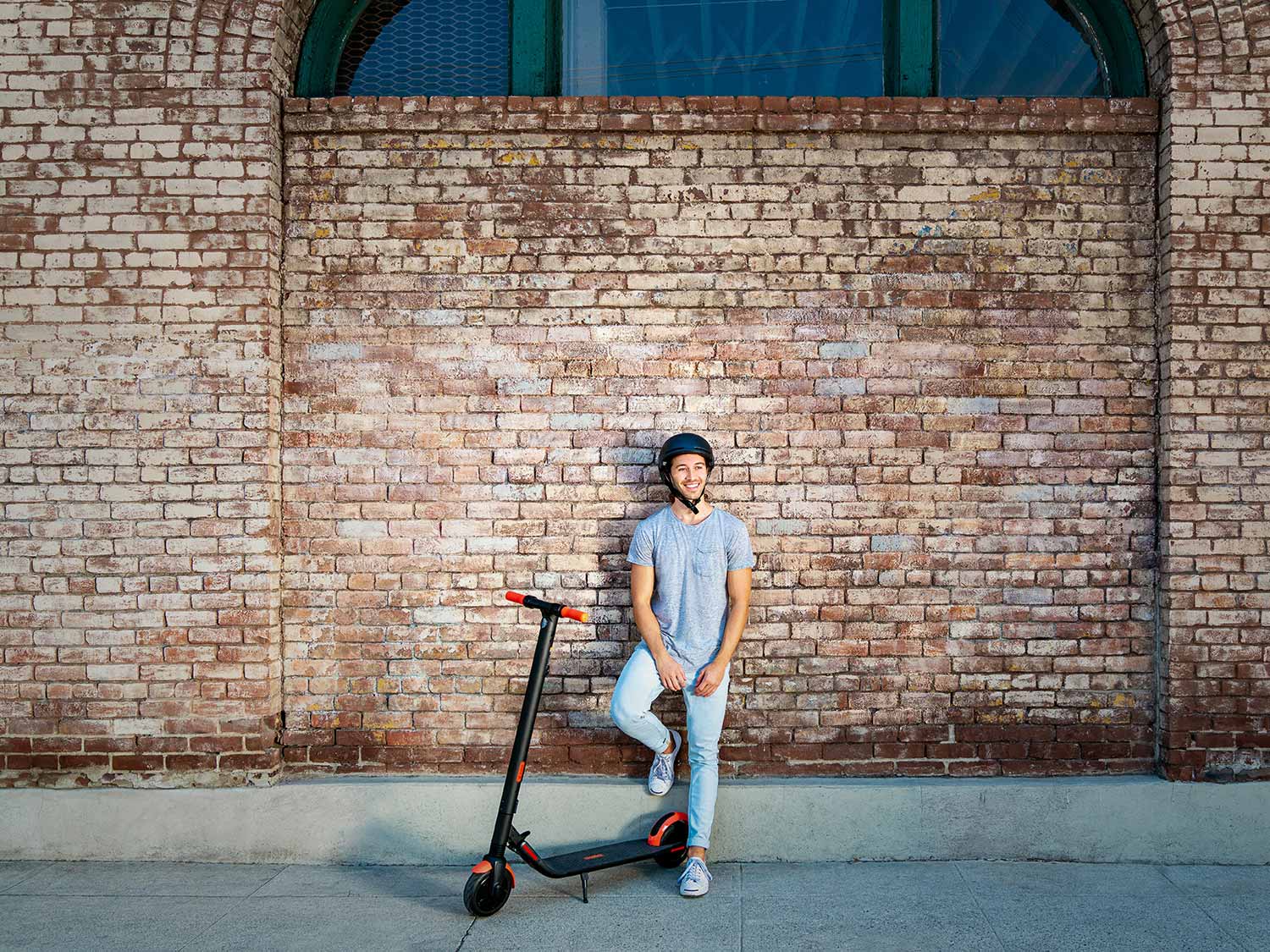Обзор топового самоката ninebot kickscooter max g30lp от человека, который самокаты ненавидел