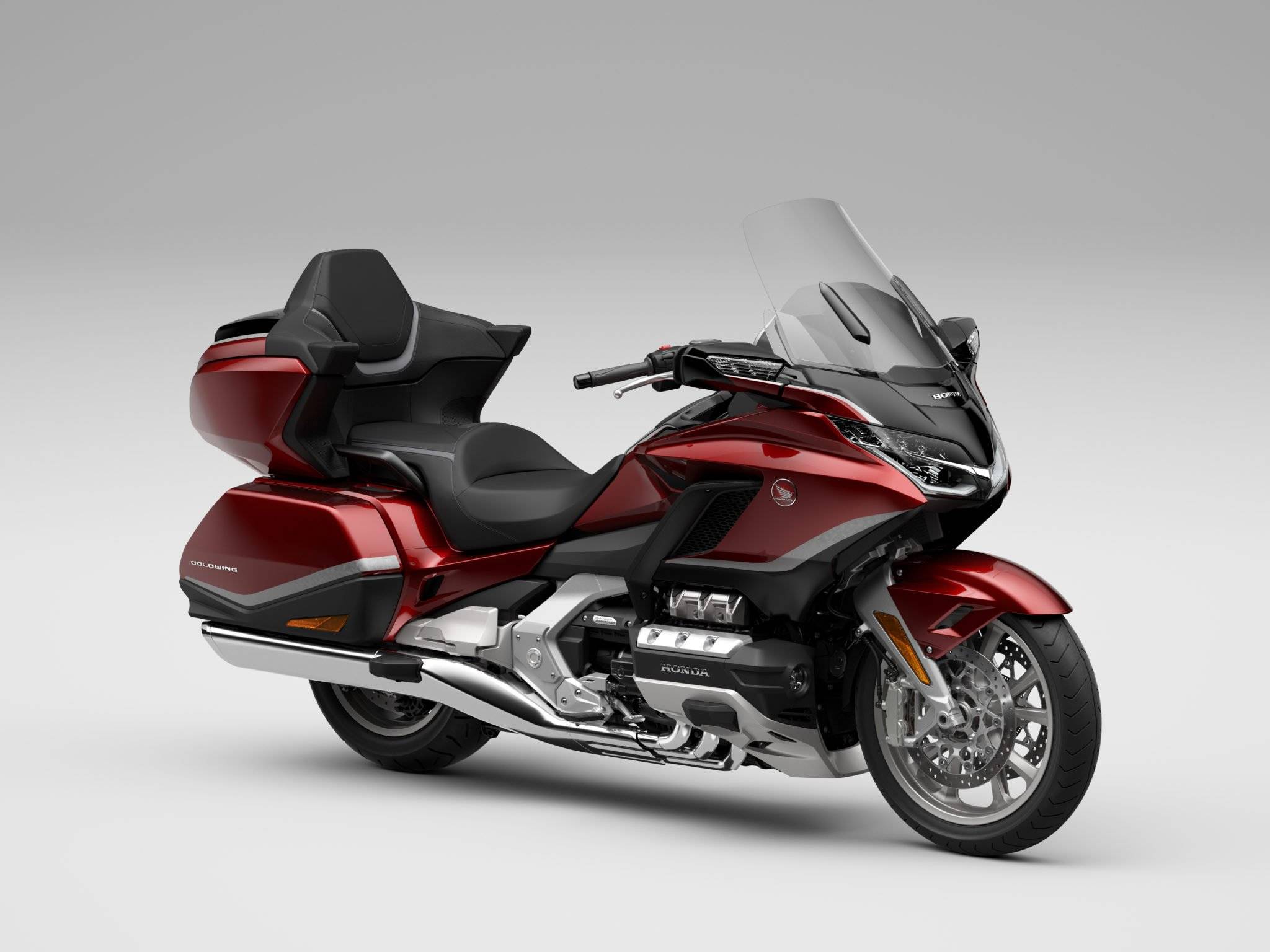 Обзор мотоцикла honda gl1800 gold wing (2018+) + tour — bikeswiki, энциклопедия японских мотоциклов