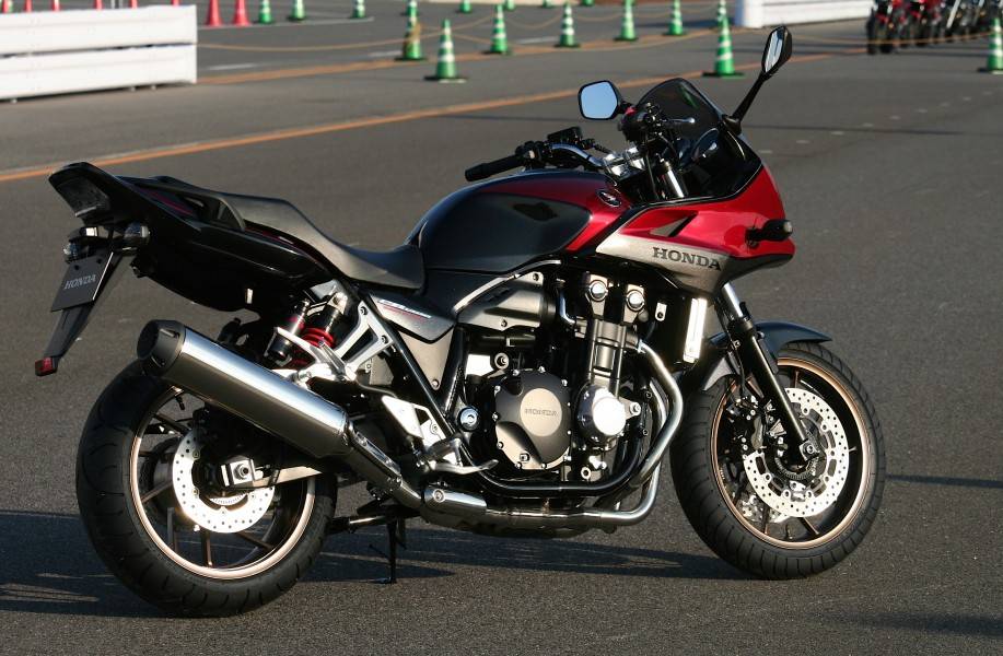Мотоцикл honda cb400 - разбираем по пунктам