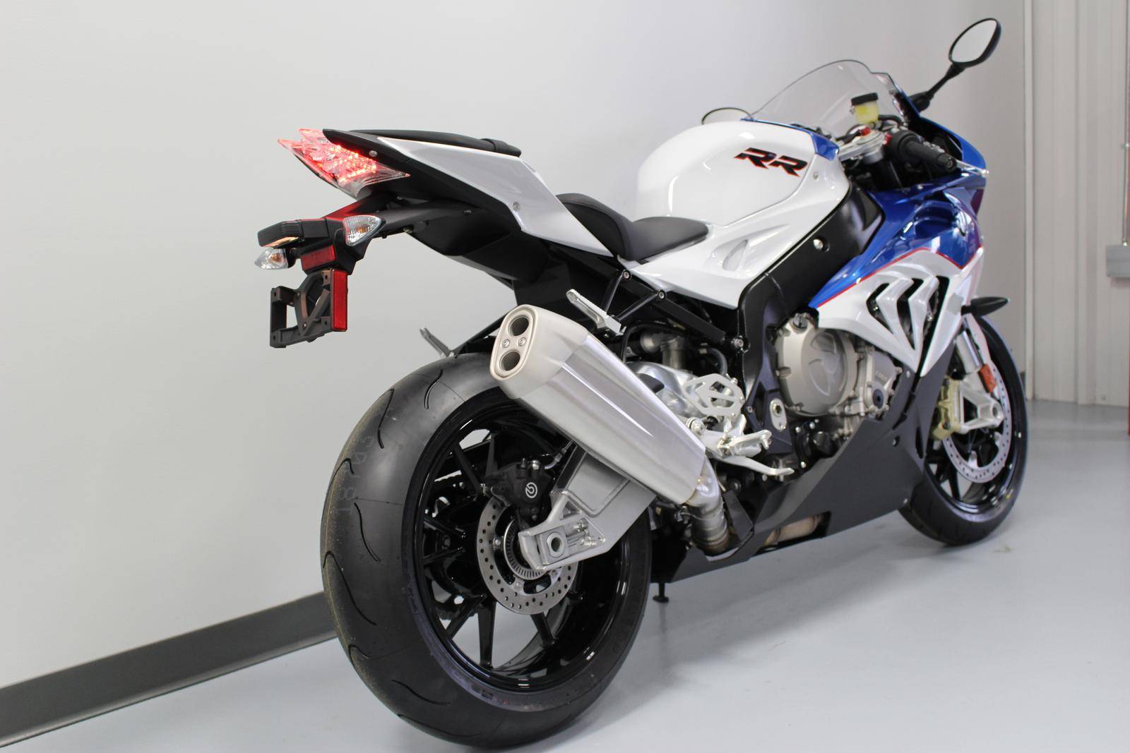 Все, что вам нужно знать о cпортбайк bmw s1000rr 2021 года
