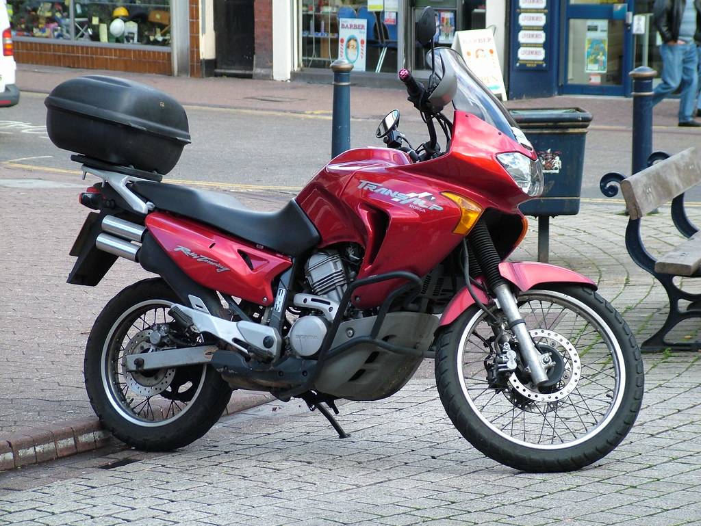 Yamaha xt660r (2004-2017) review | speed, specs & prices | mcn