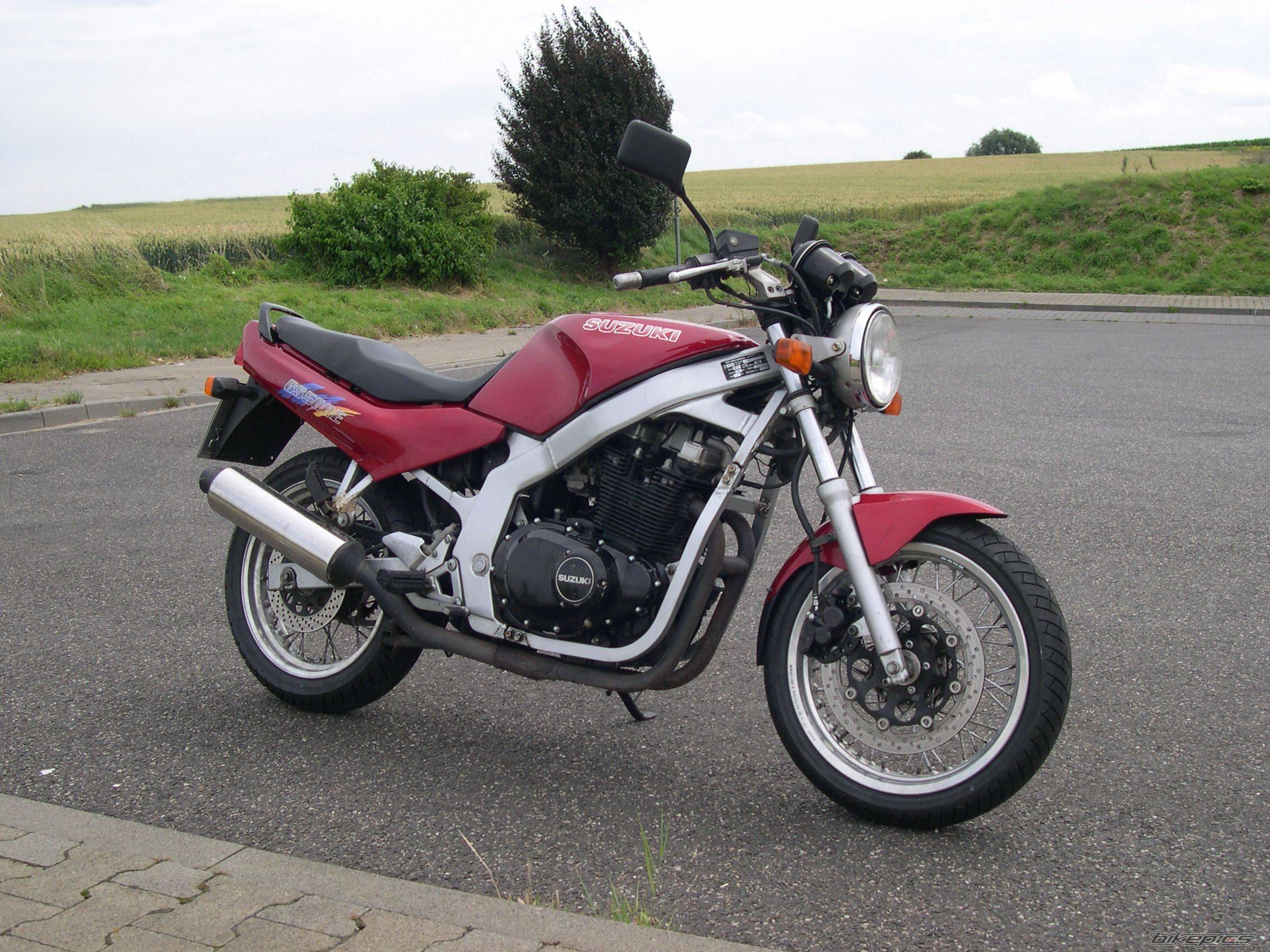 Gs 500 — мотоэнциклопедия