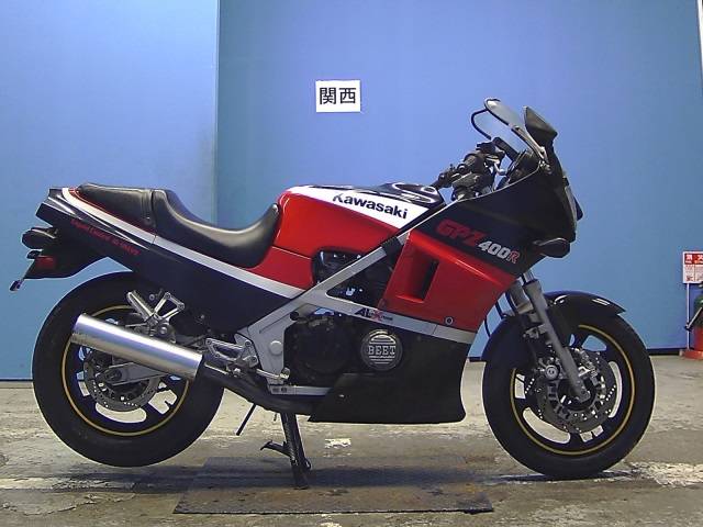 Kawasaki gpz 400 (gpz400r)
