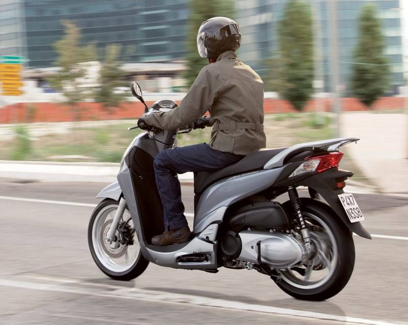 Honda sh300i
