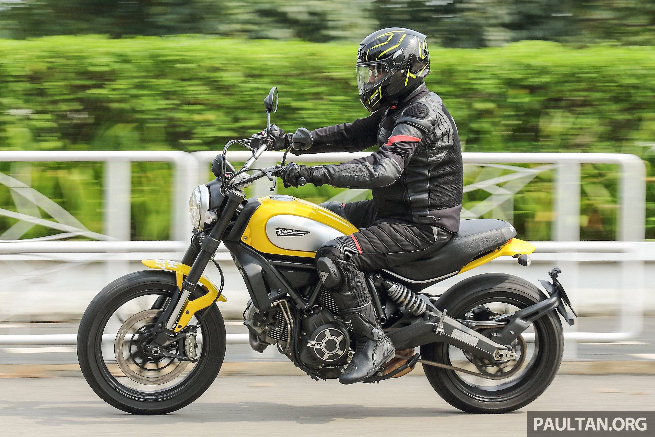 Ducati Scrambler regolarita