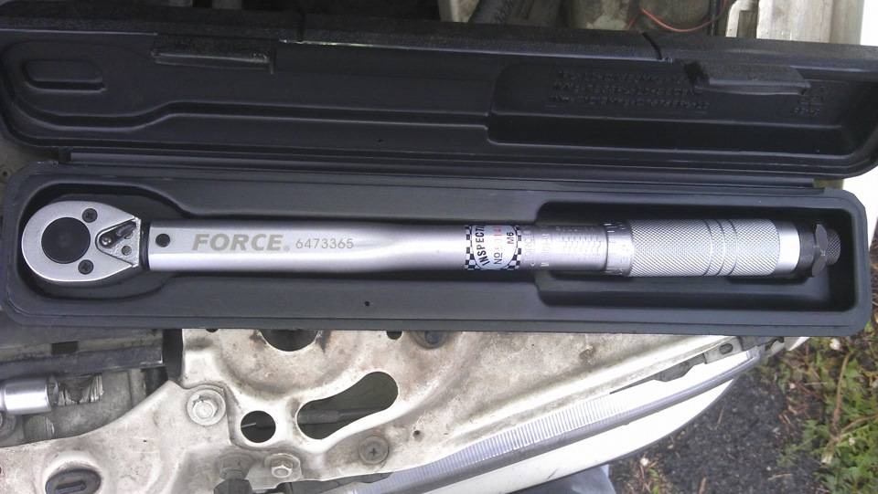 Динамометрический ключ force