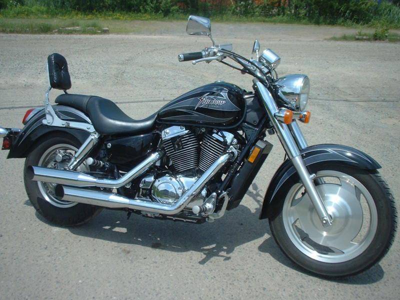 Обзор характеристик мотоциклов honda shadow 750 - motonoob.ru