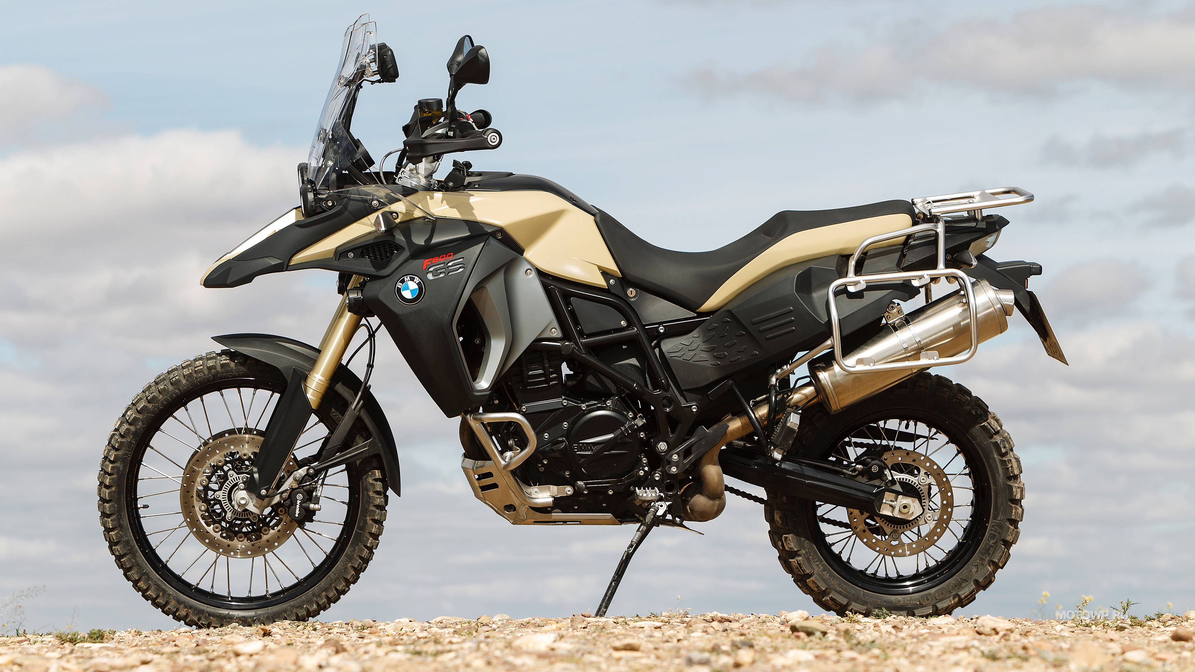 Bmw f800gs review