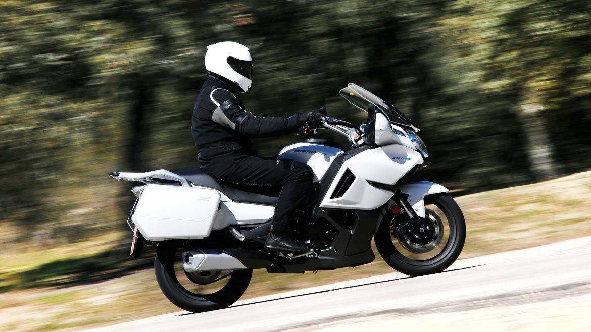 Cfmoto 650 nk sp 2021. про новые навороты