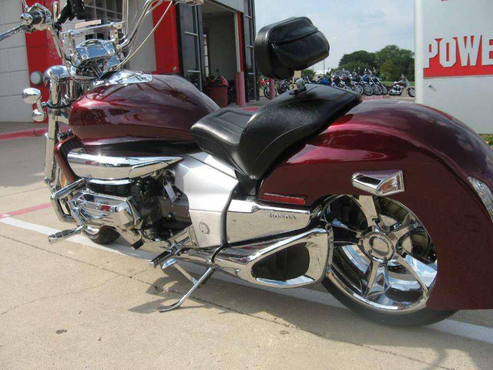 Мануалы и документация для Honda NRX1800 Valkyrie Rune