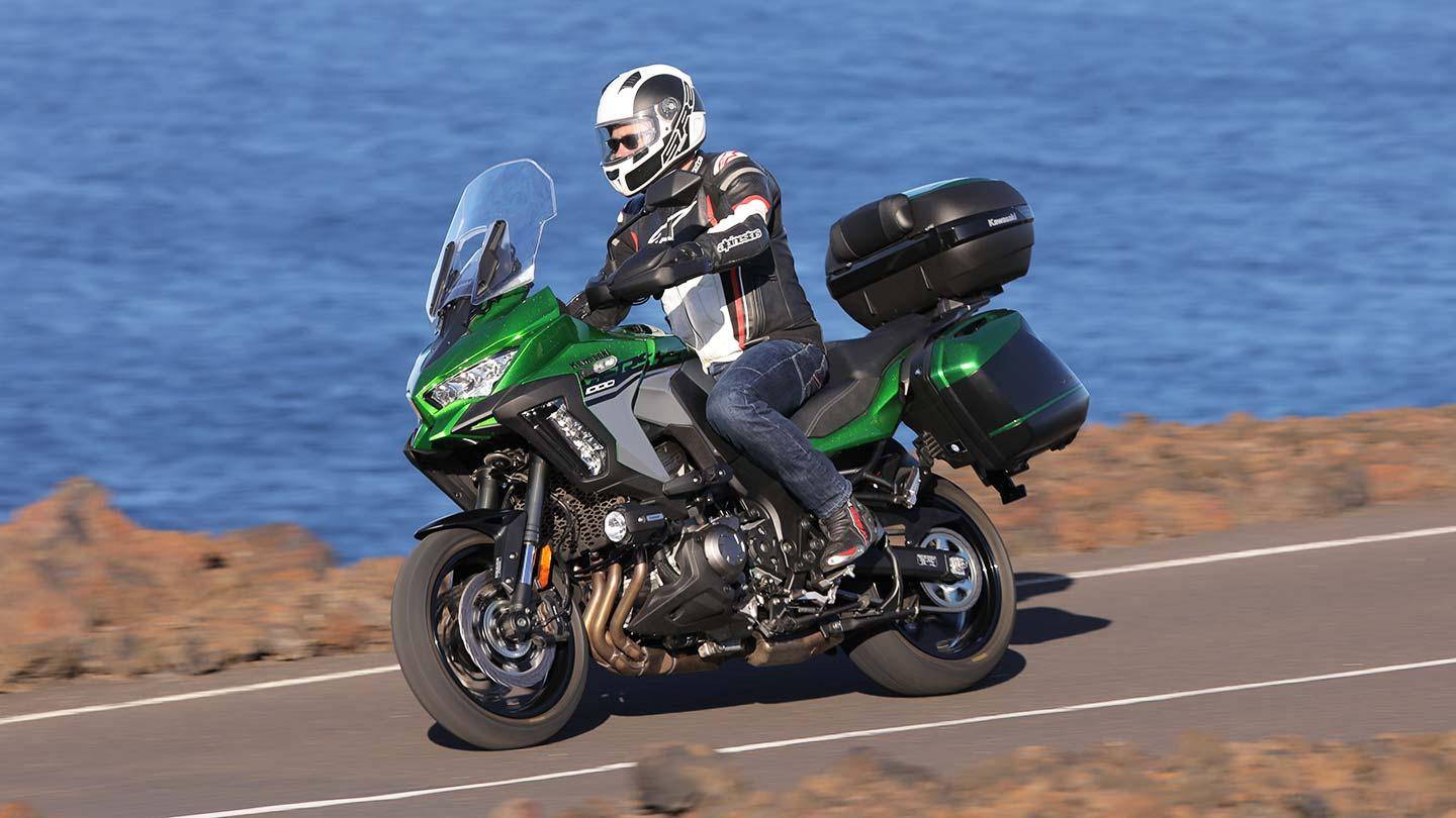 Мотоцикл кавасаки versys: обзор и технические характеристики | ⚡chtocar