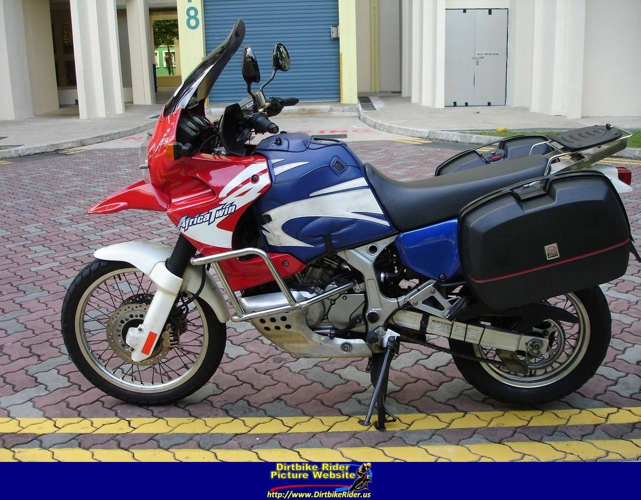 Здравствуй, «африка»: тест-драйв honda crf1000l africa twin