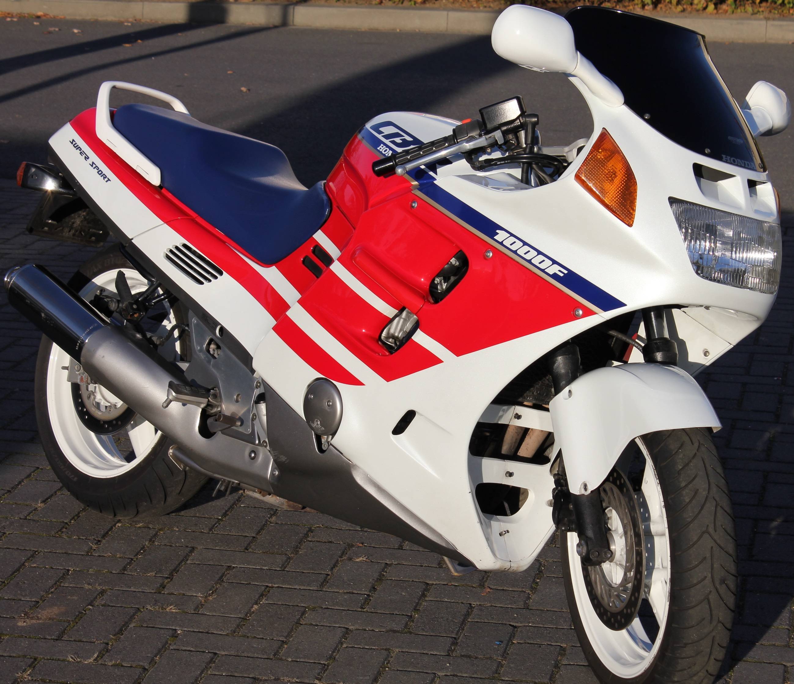 Cbr 1000