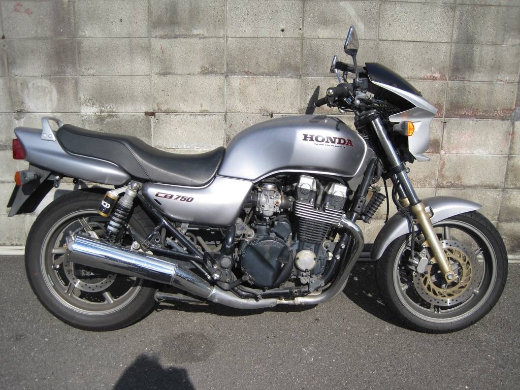 Honda cb 750 (seven fifty, nighthawk): review, history, specs - bikeswiki.com, japanese motorcycle encyclopedia