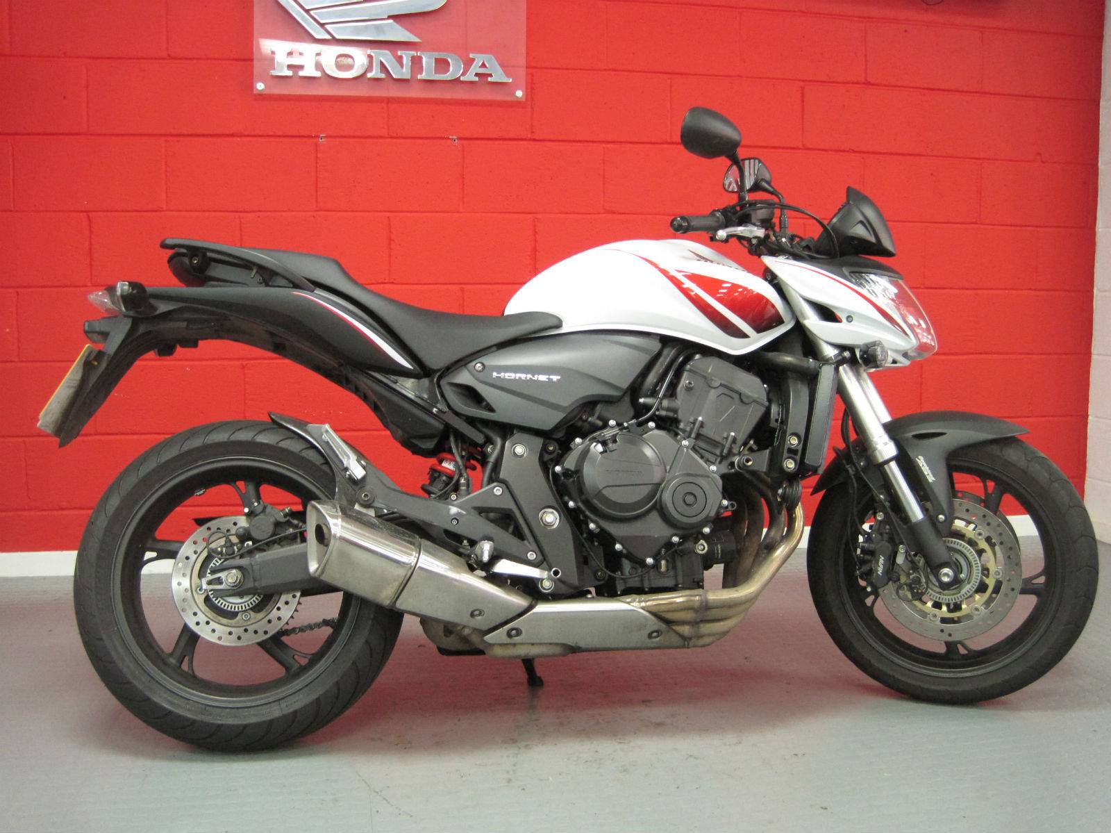 Honda cb600f hornet (1998-2006) review, specs & prices | mcn