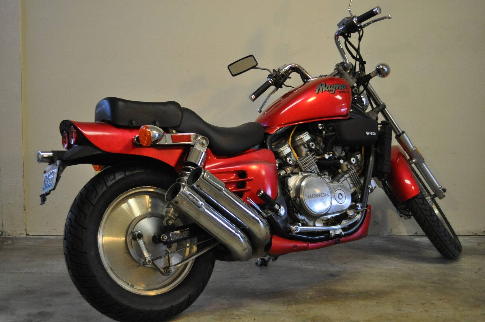 Личный опыт honda vf750c magna 2003