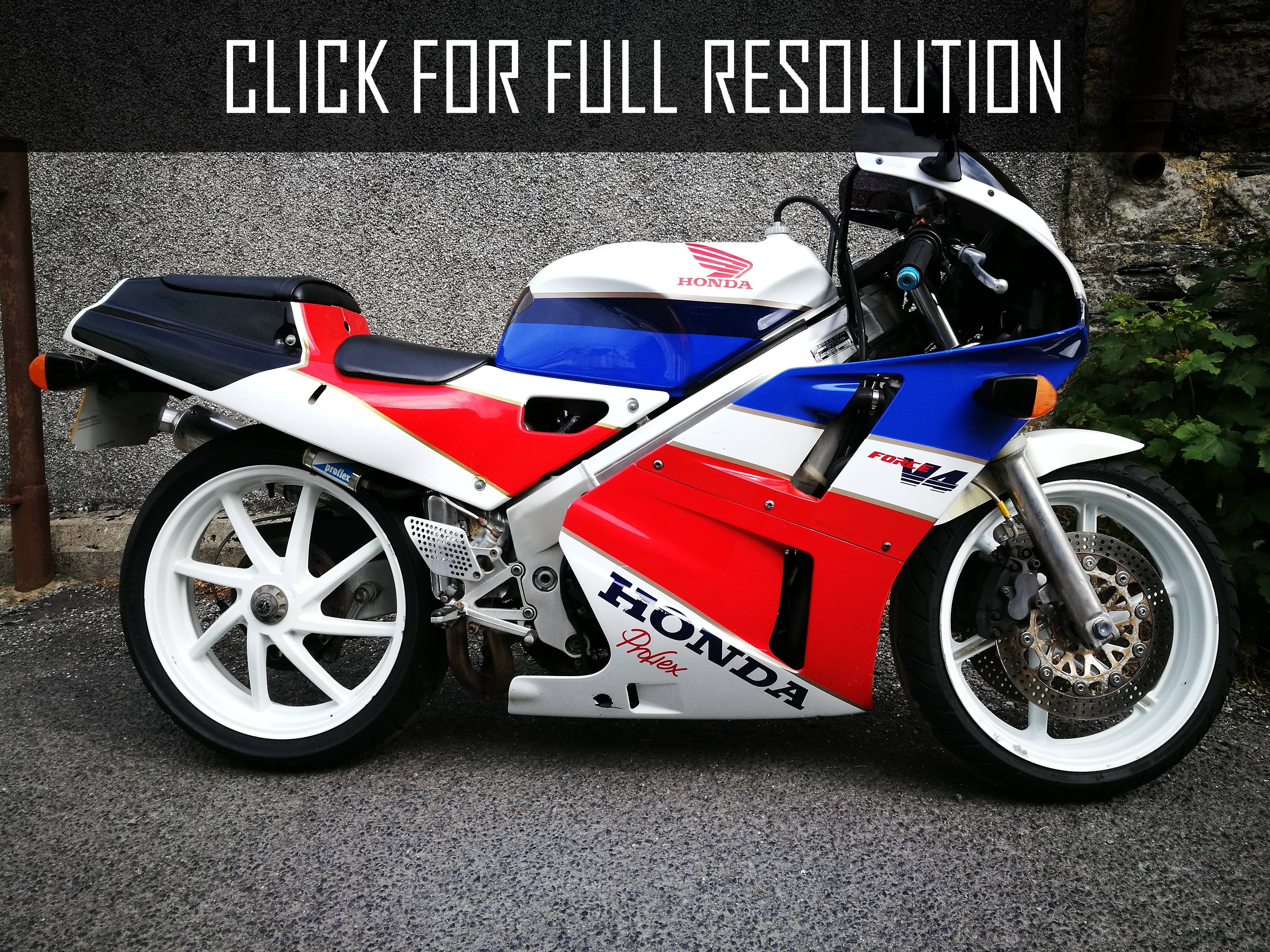 Сравнение honda cbr 400rr 1993 и vfr 400r 1991 по характеристикам на базамото