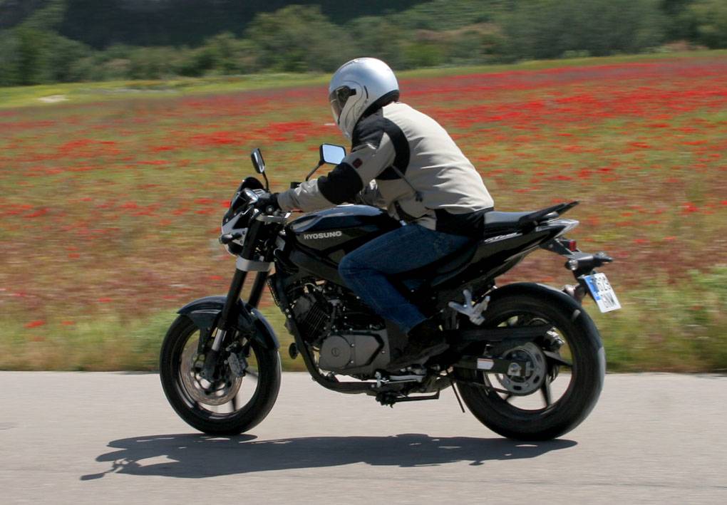 Мотоцикл хьюсонг (hyosung gt) #техническая характеристика