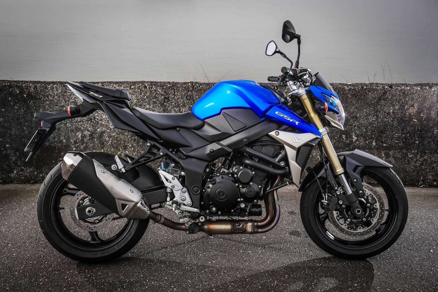 Обзор мотоцикла suzuki gsr 750 (gsx-s750)