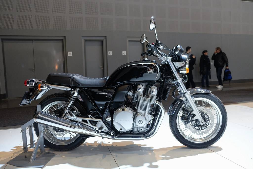 Honda cb 1100