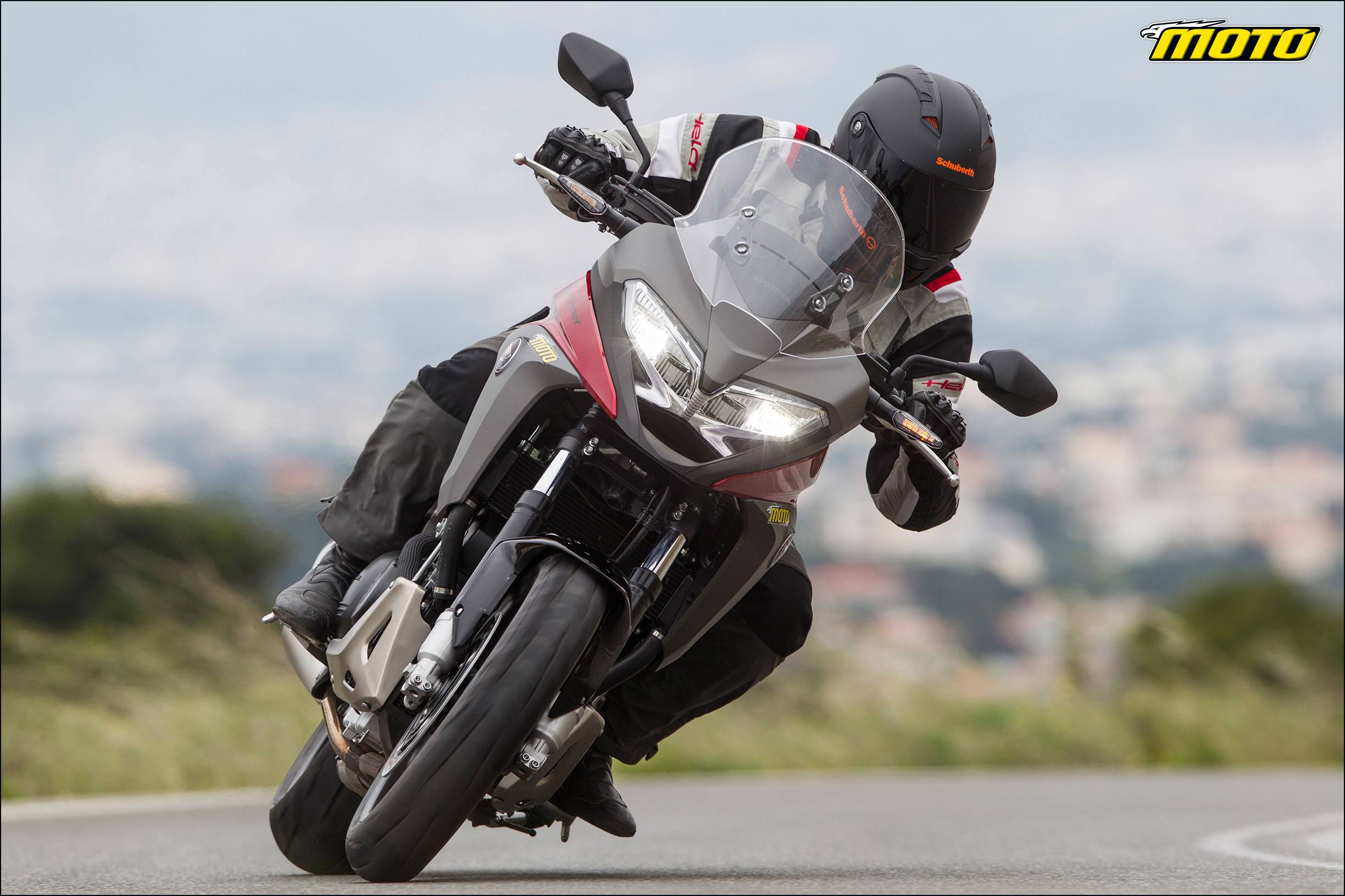 Honda VFR800X Crossrunner