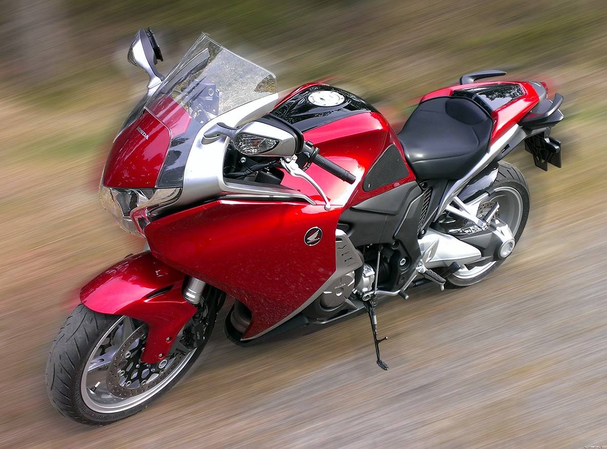 Honda vfr 1200 f (2012-2016) review | speed, specs & prices | mcn